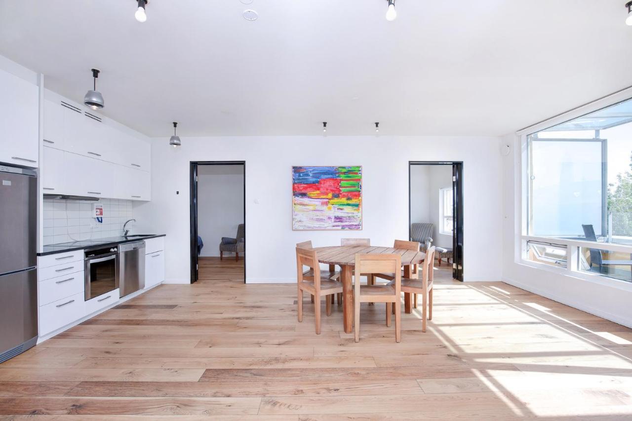 Appartement Penthouse On The Main Shopping Street Reykjavík